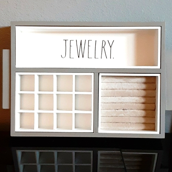 ✨ Rae Dunn Gray Jewelry Tray - Picture 8 of 8